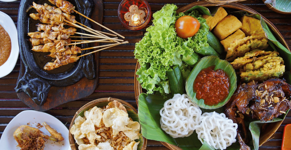 Menelusuri Rasa Autentik Kuliner Bandung yang Membuat Lidah Ketagihan