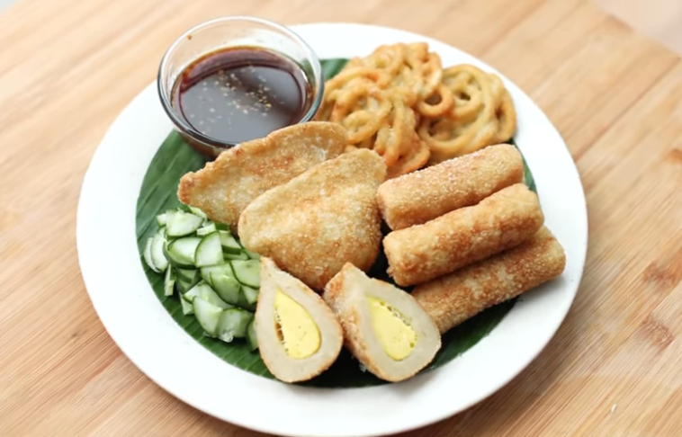 Pempek Palembang: Jenis, Resep Cuko, dan Cara Membuat Tekstur Kenyal yang Bikin Nagih